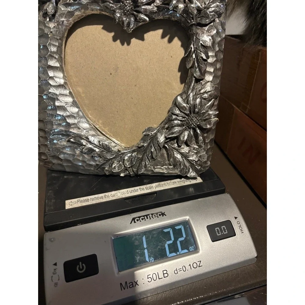 Vintage 1980s Pewter Tone Heart Picture Frame Floral Flowers Made Taiwan